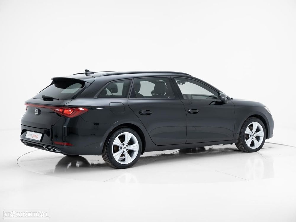 SEAT Leon ST 2.0 TDI DSG FR - 4