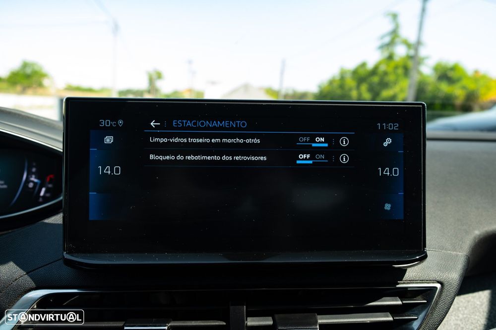 Peugeot 3008 1.5 BlueHDi Allure EAT8 - 38