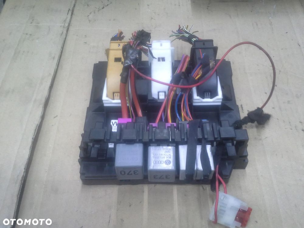 Volkswagen Jetta III 1K2 A5 1.6 TDi zestaw startowy komputer 03L906023B  5WP42899AA - 5