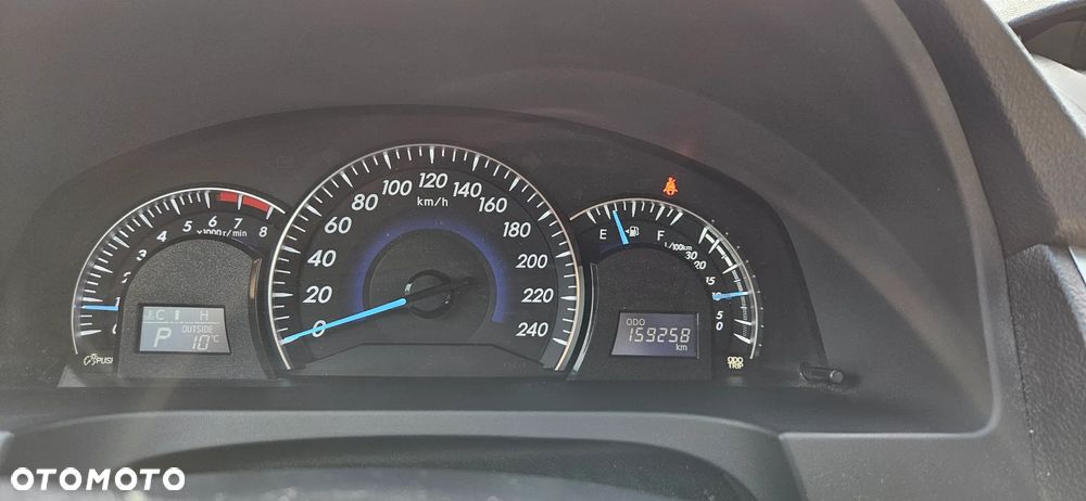 Toyota Camry - 2