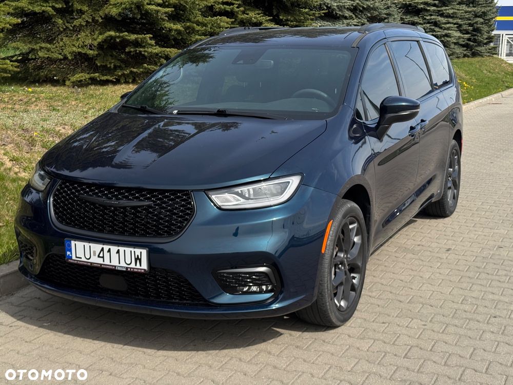 Chrysler Pacifica - 13