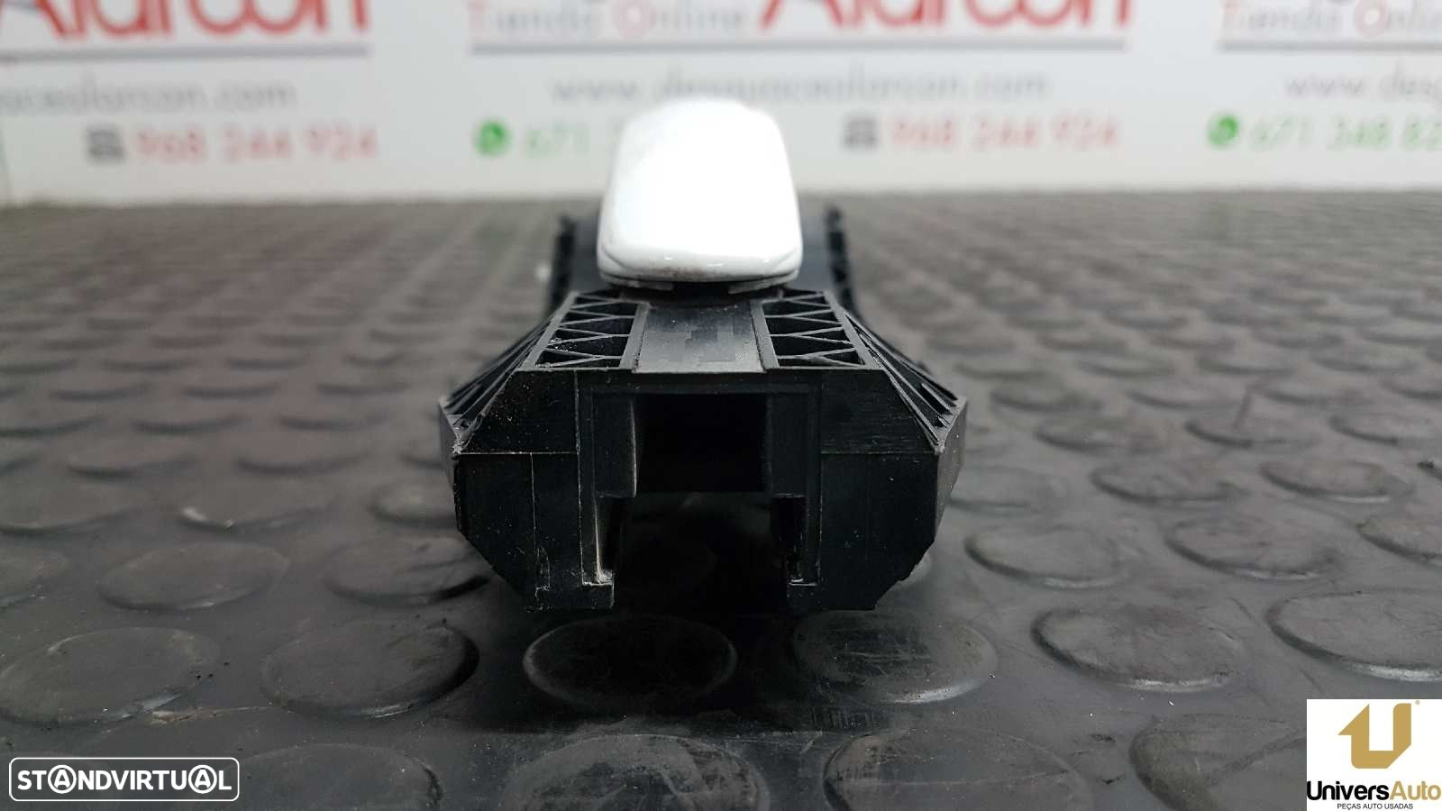 PUXADOR EXTERIOR TRASEIRO DIREITO SEAT IBIZA (6J5) REFERENCE - 12