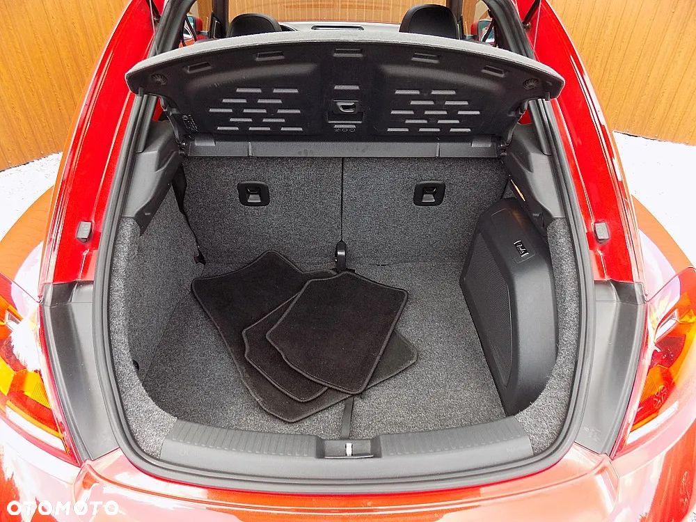 Volkswagen Beetle The 1.6 TDI DPF Exclusive Design - 18