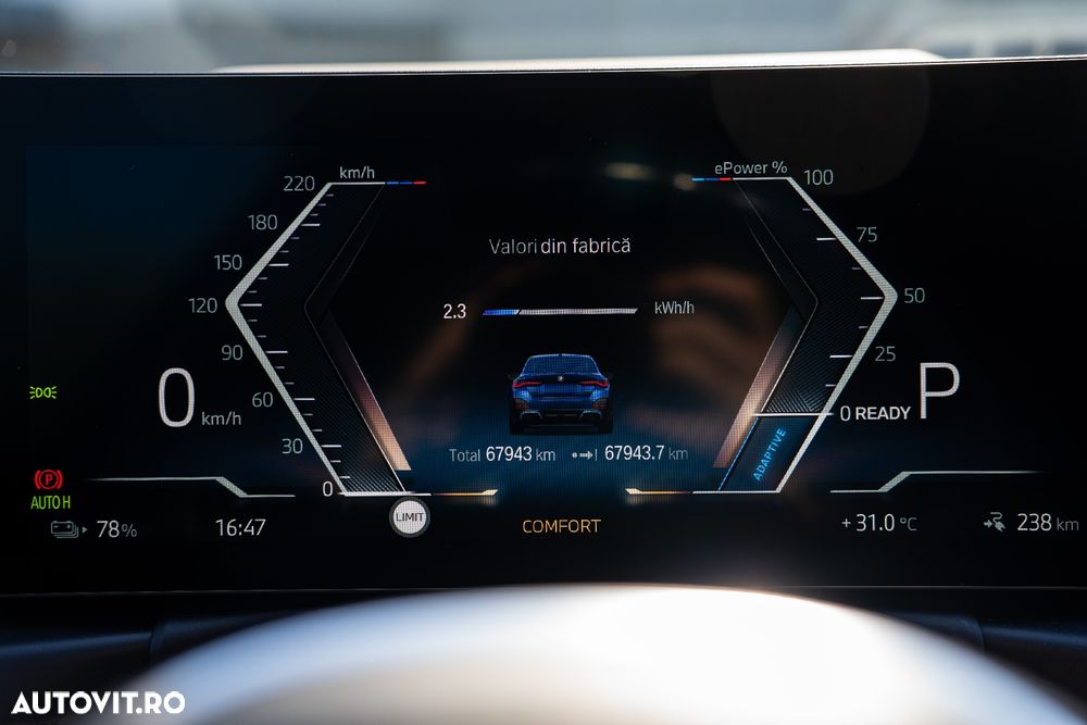 BMW i4 eDrive40 - 22