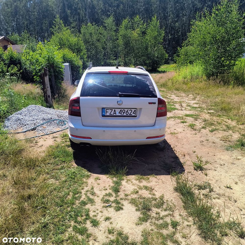 Skoda Octavia - 2