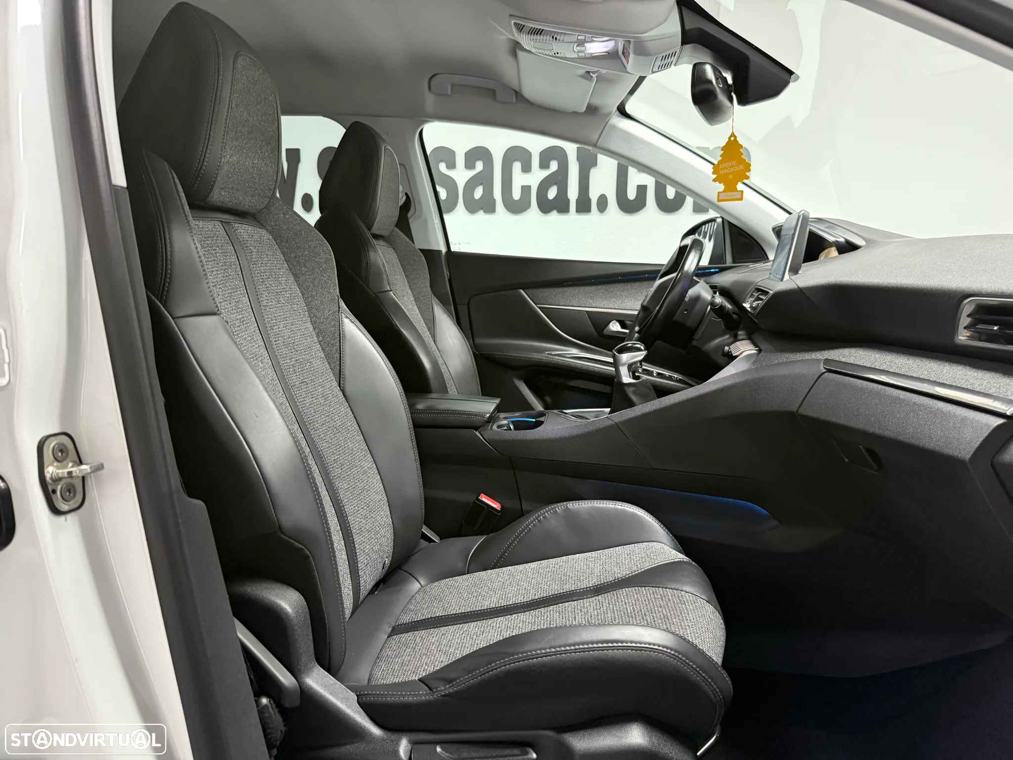 Peugeot 3008 1.2 PureTech Allure - 13