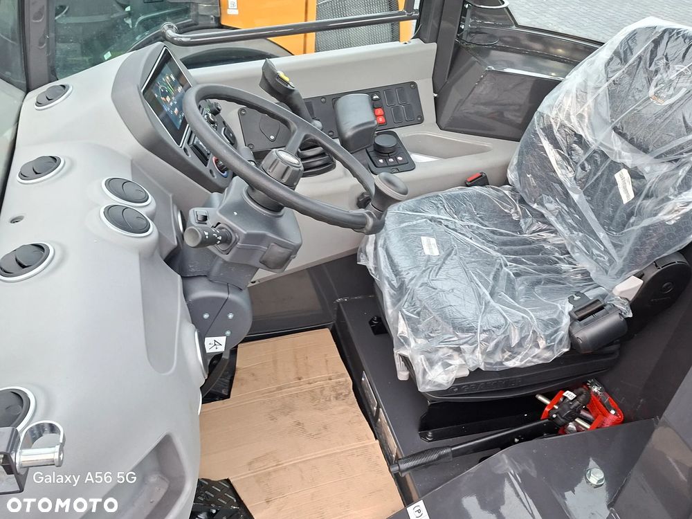 Case 121f / FABRYCZNIE NOWA / 21F / 221F / - 10