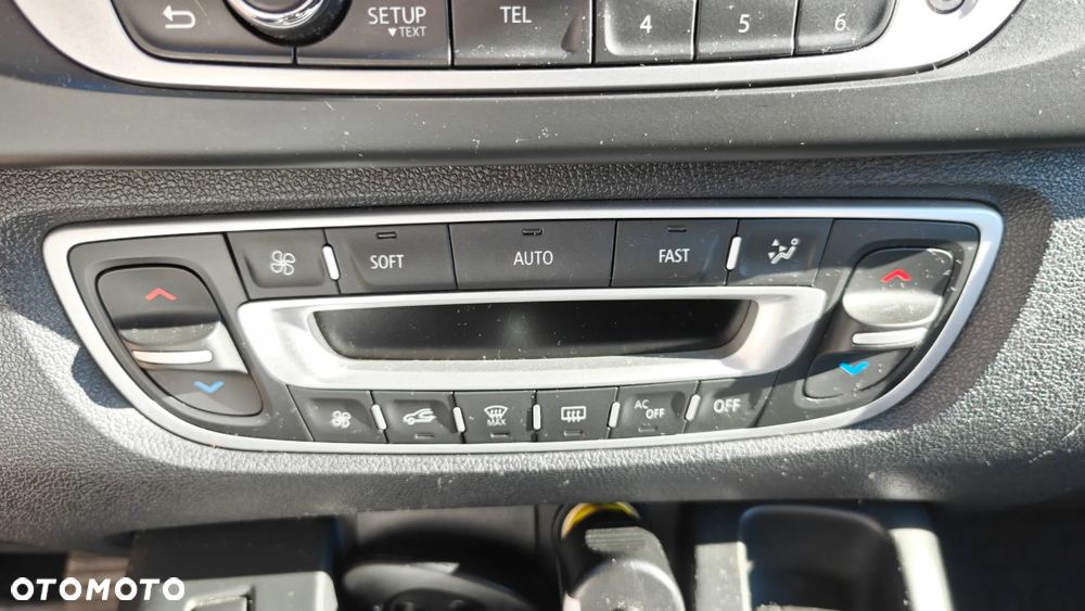 Renault Scenic 1.2 TCe Energy Limited EU6 - 21