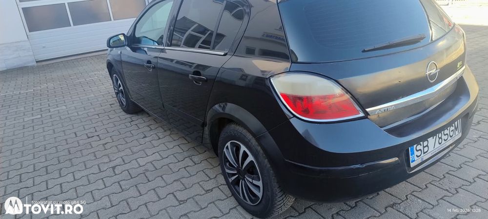Opel Astra - 3