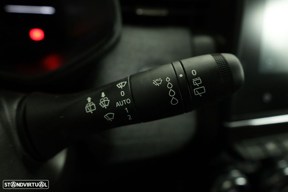 Renault Clio 1.0 TCe Techno Bi-Fuel - 18