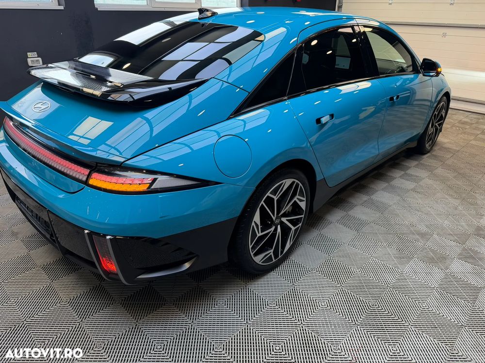Hyundai IONIQ - 6