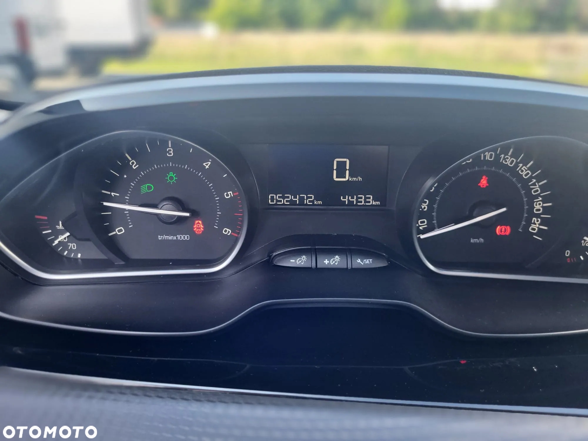 Peugeot 2008 1.5 BlueHDi Allure - 8