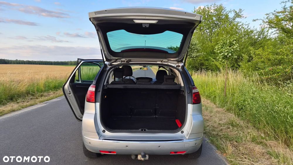 Citroën C4 Picasso 1.6 e-HDi Seduction - 3