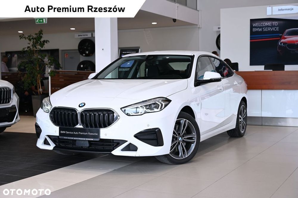 BMW Seria 2 218d Sport Line sport - 4