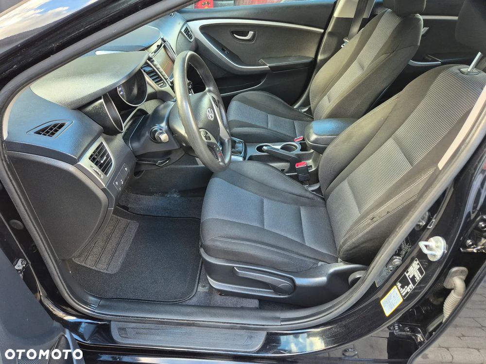 Hyundai i30 1.4 Premium - 18