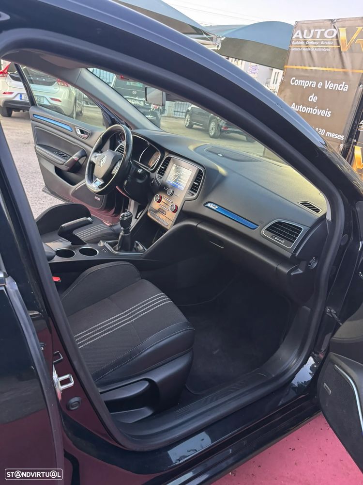 Renault Mégane - 12