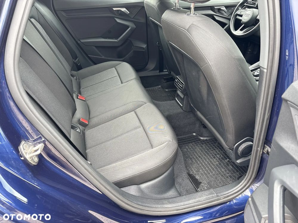 Audi A3 Sportback 30 TDI S tronic - 14