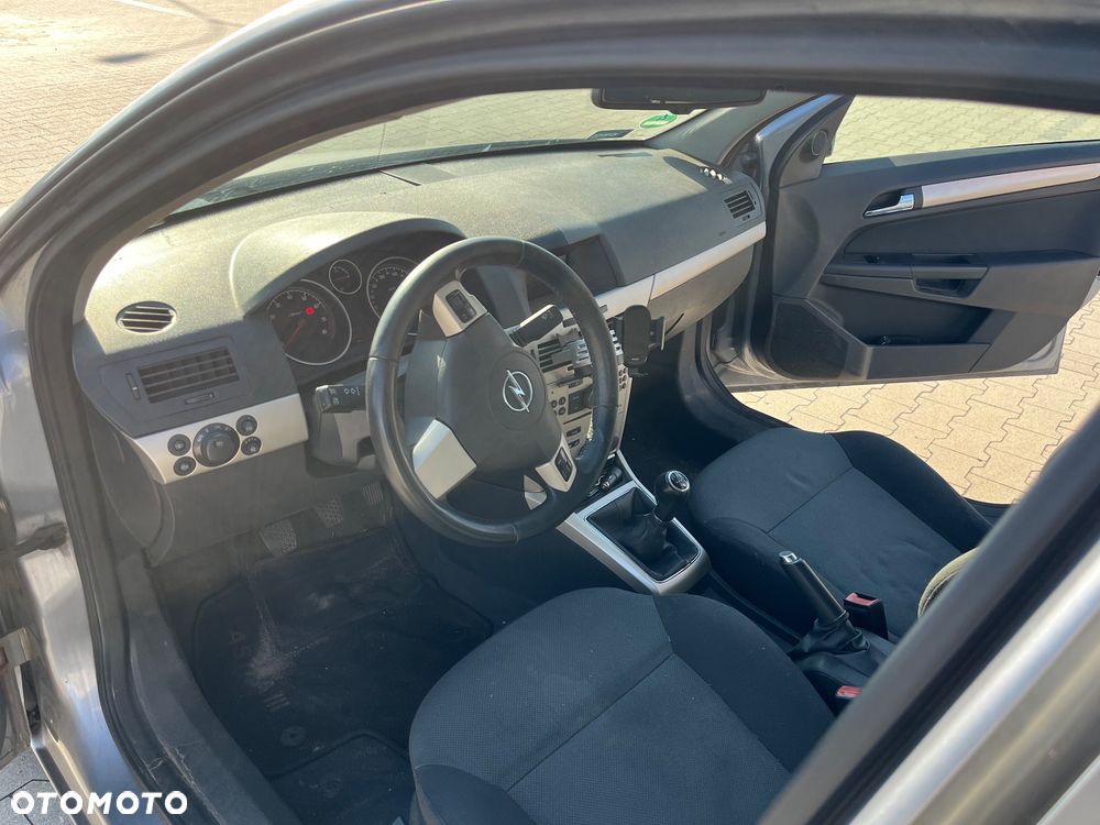 Opel Astra 1.6 Enjoy - 6