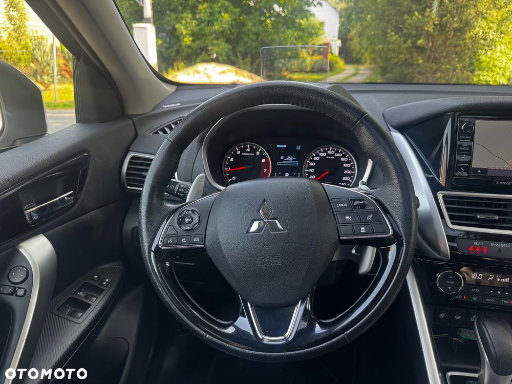 Mitsubishi Eclipse Cross 1.5 T Intense Plus CVT 4WD - 17