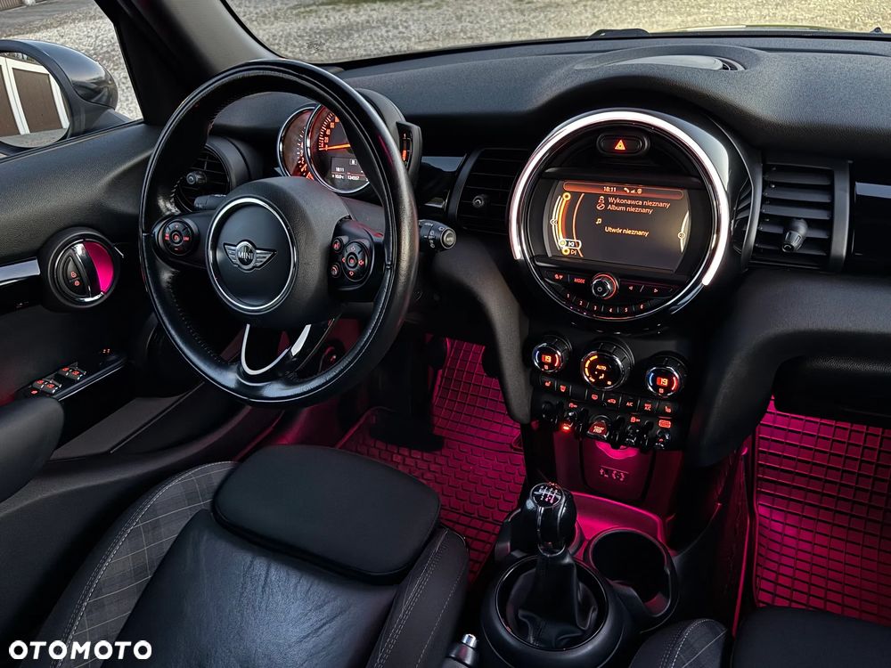 Mini Cooper 2017 photo 5
