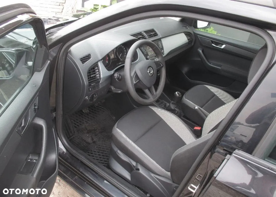 Skoda Fabia 1.0 Ambition - 7