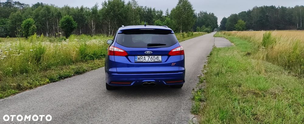 Ford Focus 2.0 EcoBoost ST - 7