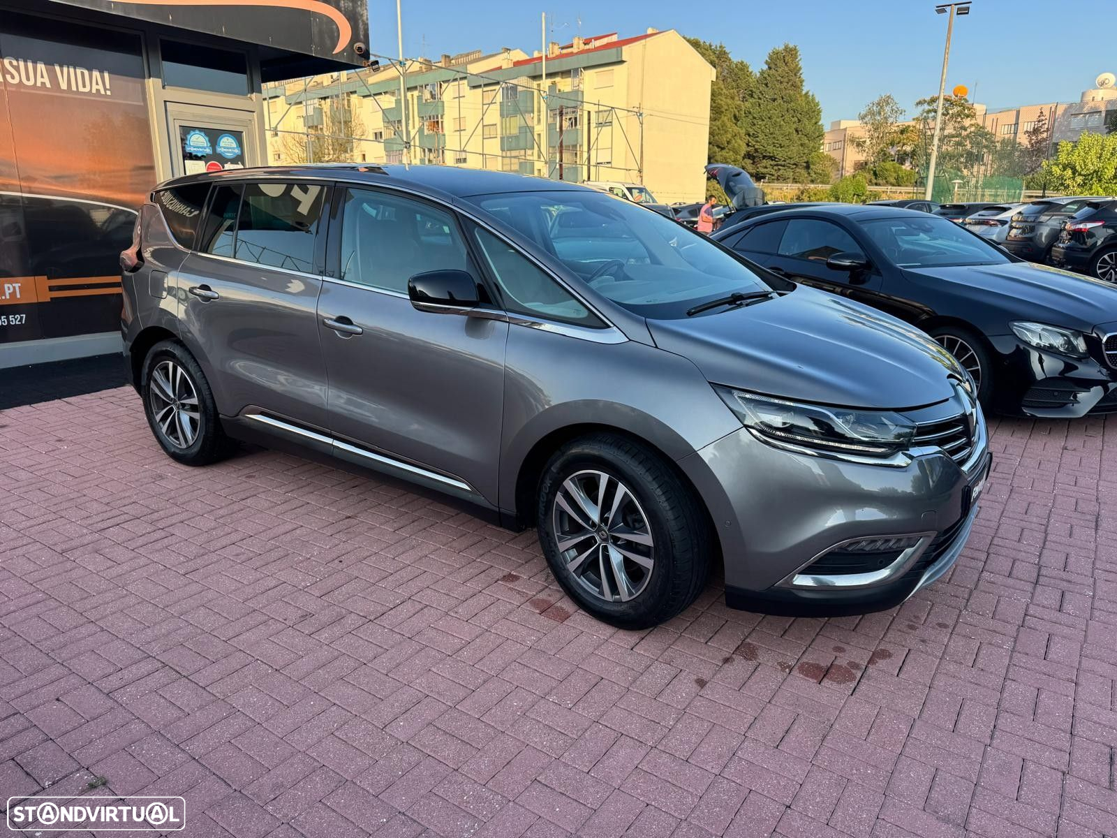 Renault Espace 1.6 dCi Initiale Paris EDC - 3