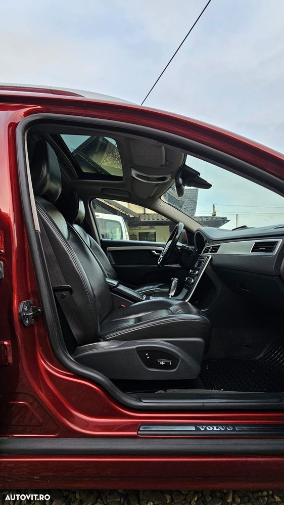 Volvo V70 D3 Geartronic Summum - 2