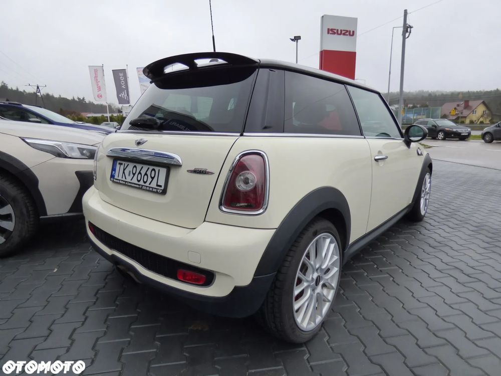 MINI John Cooper Works - 8