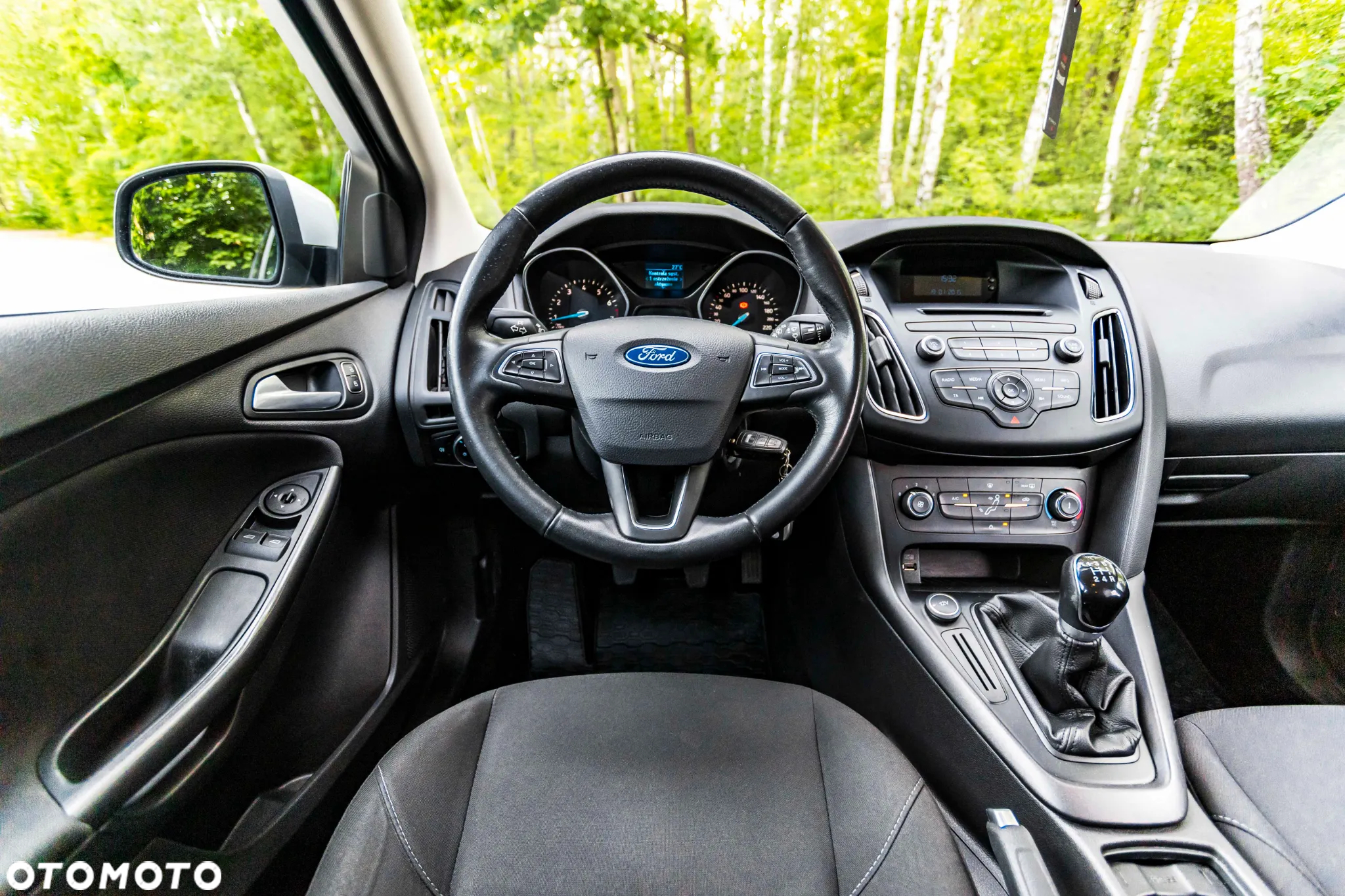Ford Focus 1.6 Edition - 15