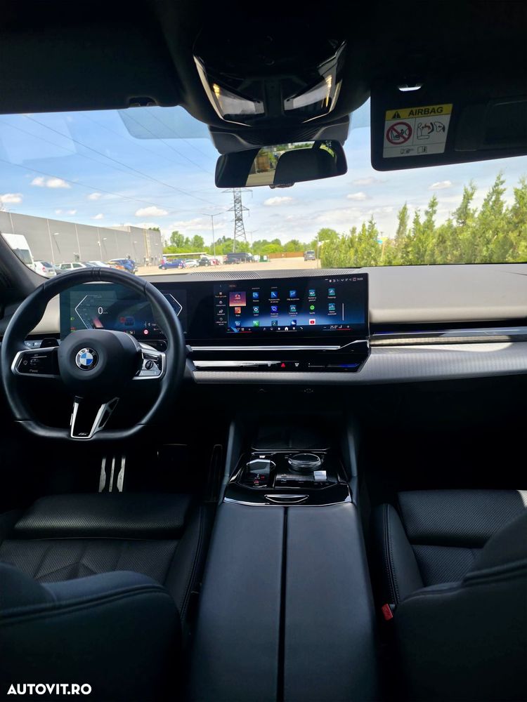 BMW Seria 5 520i AT MHEV - 18