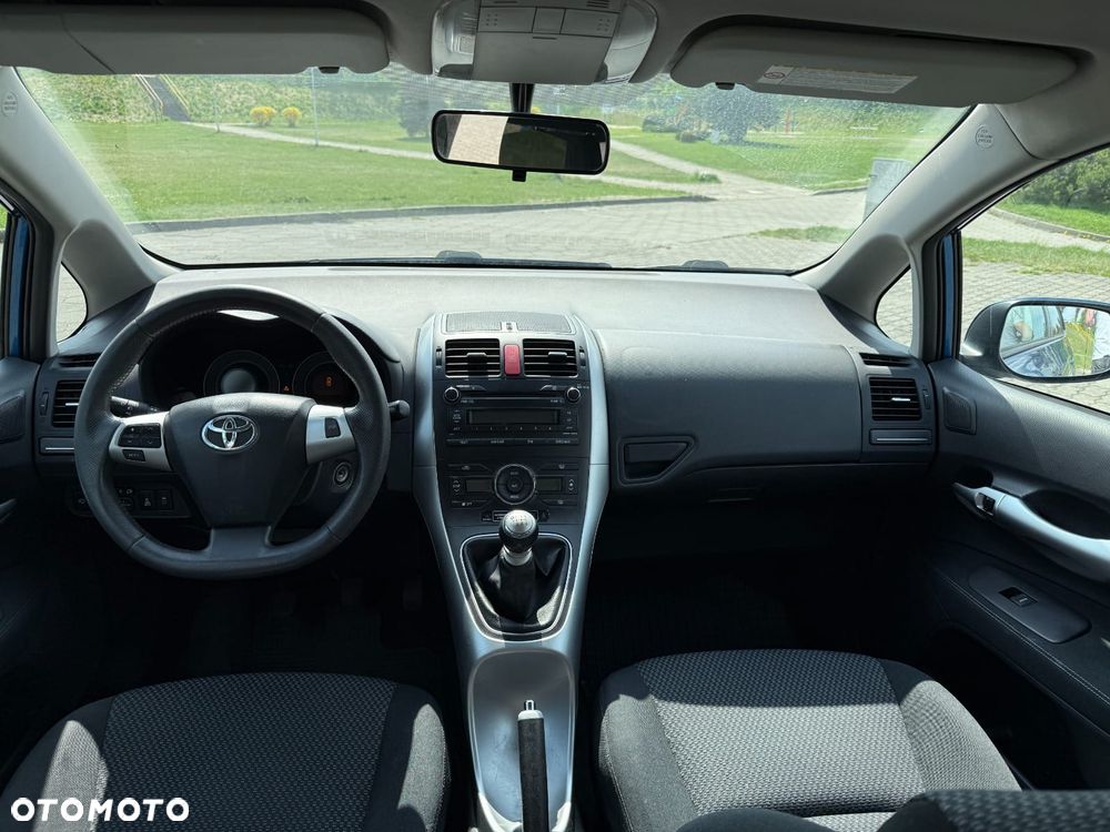 Toyota Auris - 6