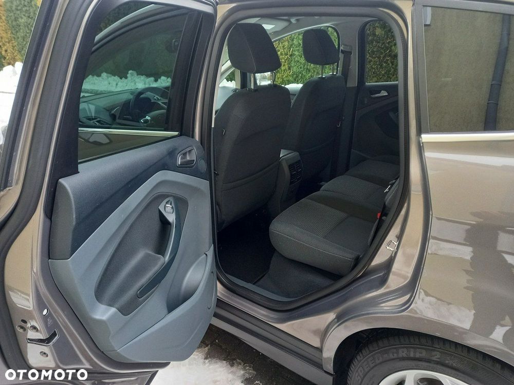 Ford C-MAX 1.6 TDCi Start-Stop-System Champions Edition - 24