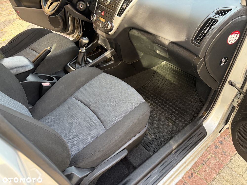 Kia Ceed 1.6 Crdi Optimum + - 34