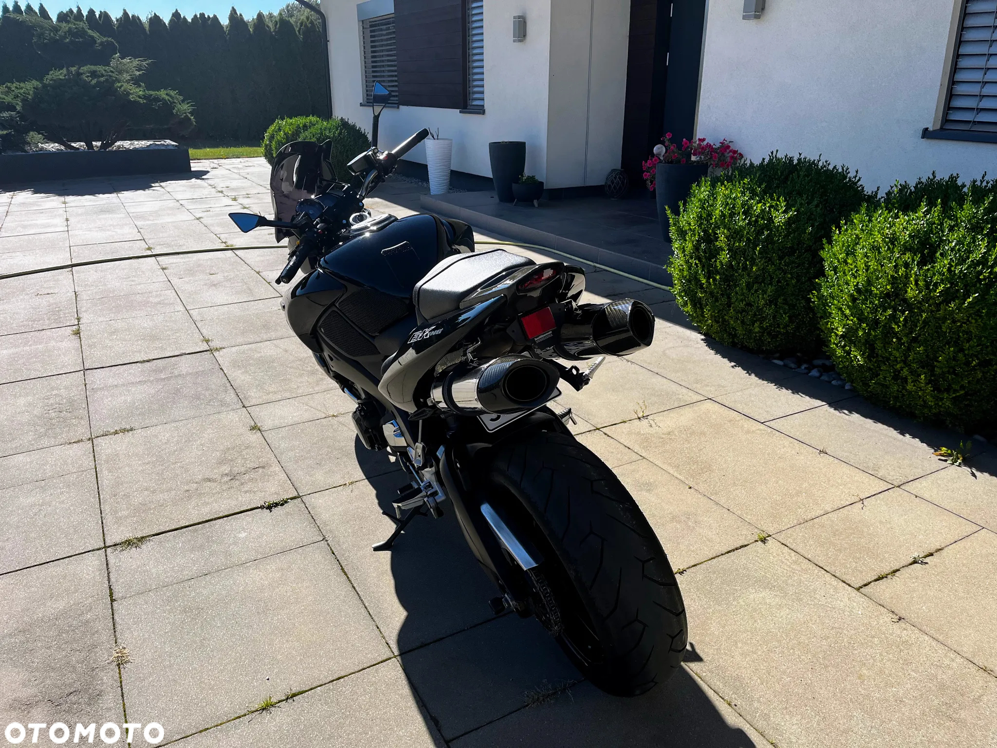 Suzuki GSX - 6