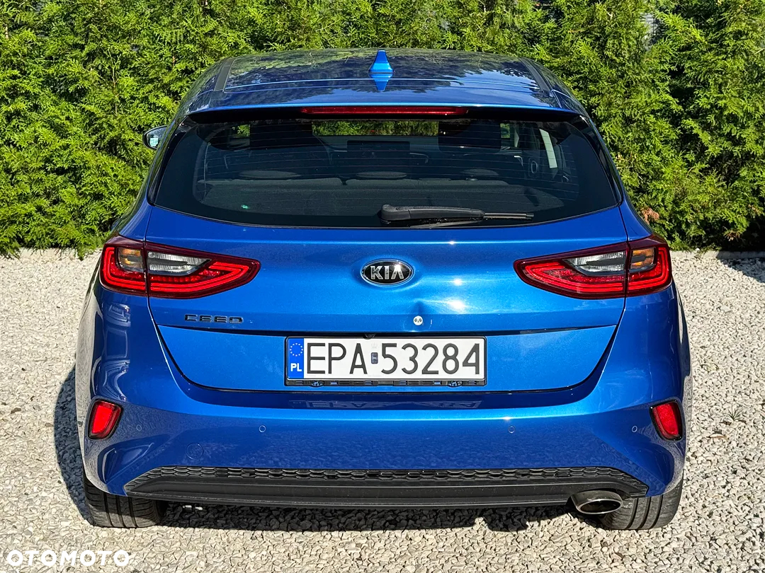Kia Ceed 1.4 T-GDI DCT OPF Platinum Edition - 12