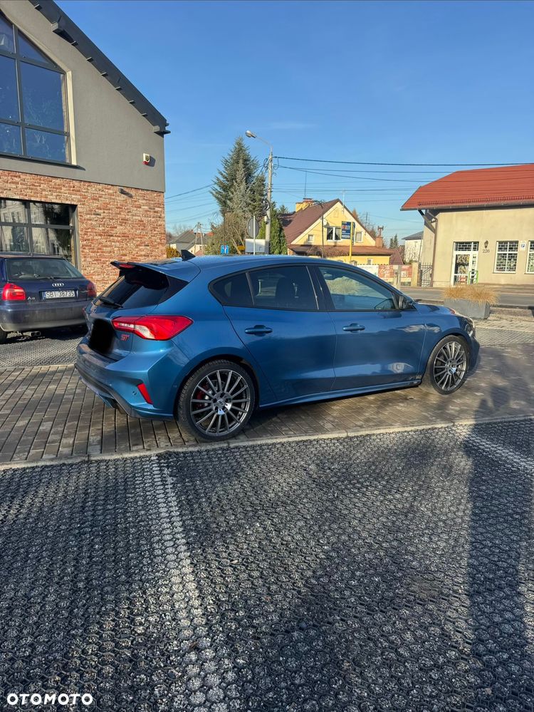 Ford Focus 2.3 EcoBoost ST - 6