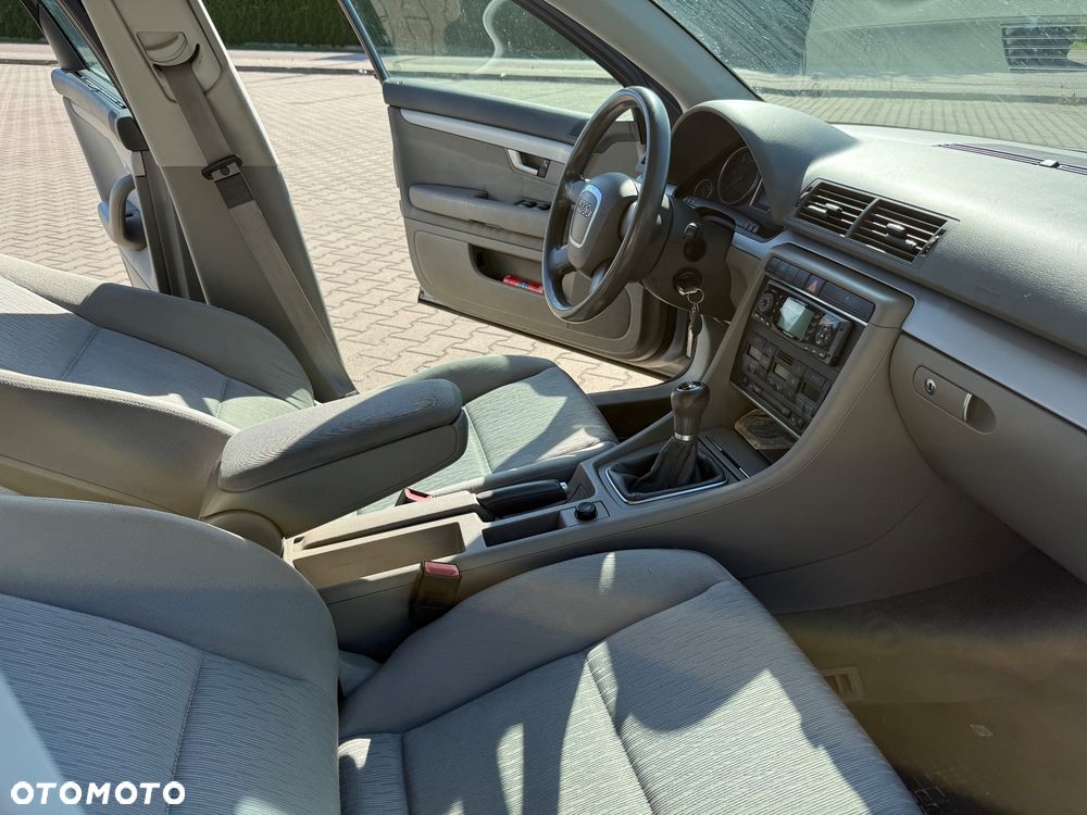 Audi A4 Limousine 2.0 TDI - 23