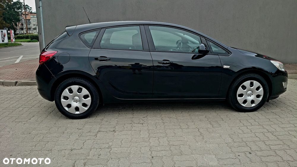 Opel Astra 1.6 Edition Sport - 14