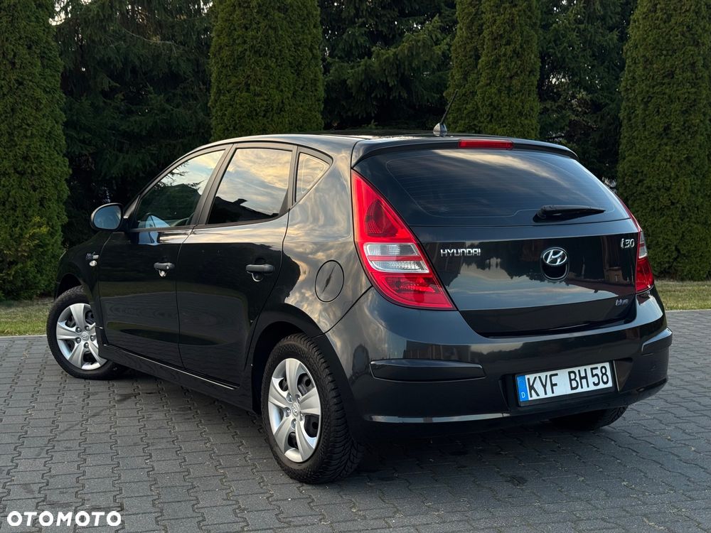 Hyundai i30 i30cw 1.6 CRDi Edition Plus - 16