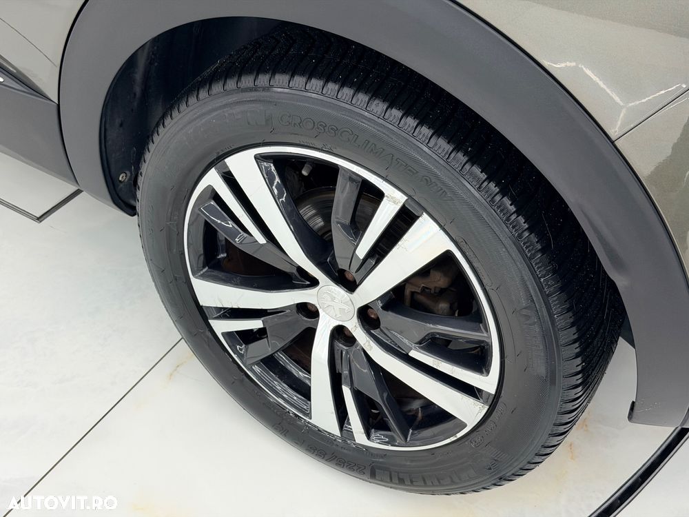 Peugeot 3008 PureTech 130 Stop & Start Allure - 9