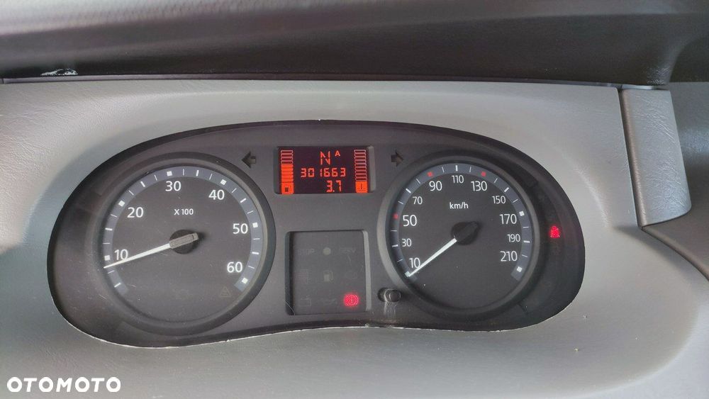Renault Trafic - 27