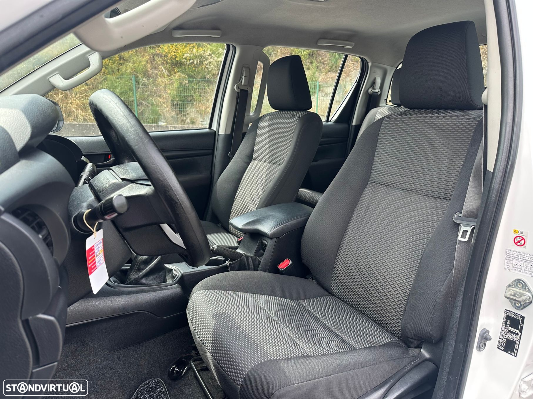 Toyota Hilux 2.4 D-4D 2WD CD - 4