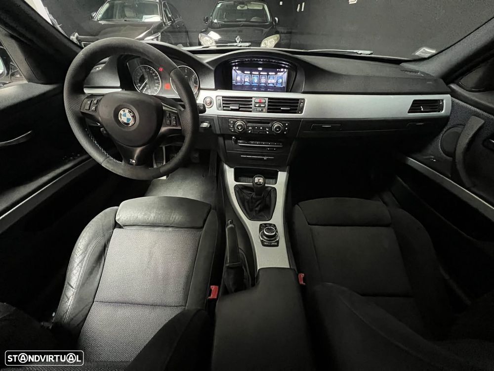 BMW 318 d Pack M - 7
