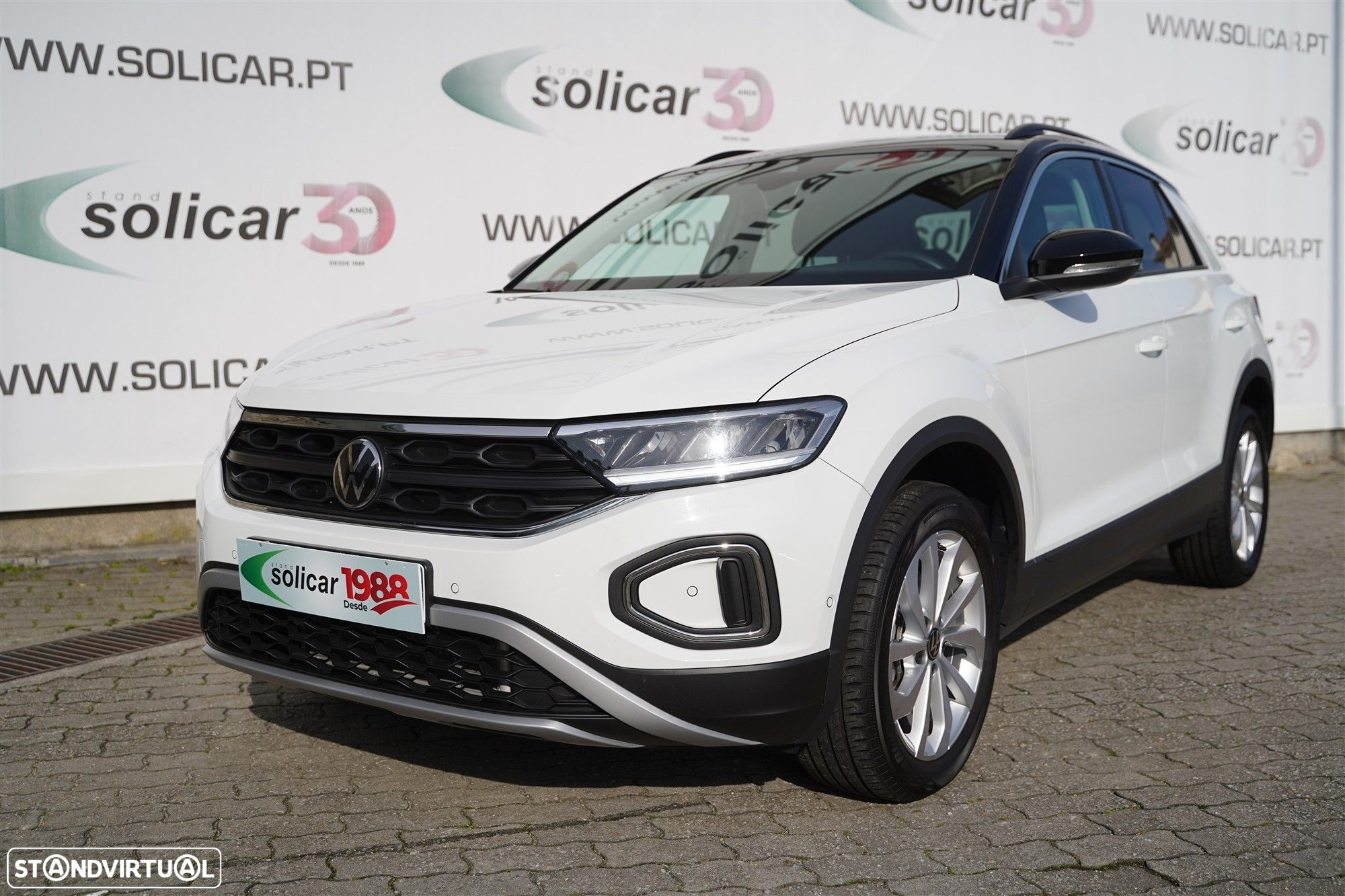 VW T-Roc 1.5 TSI Urban DSG - 10