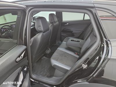 Volkswagen ID.4 - 5