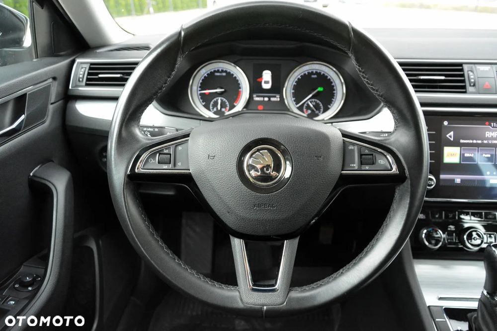 Skoda Superb 2.0 TDI Ambition DSG7 - 11