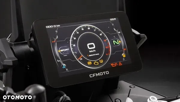 CFMoto 800MT Touring - 4