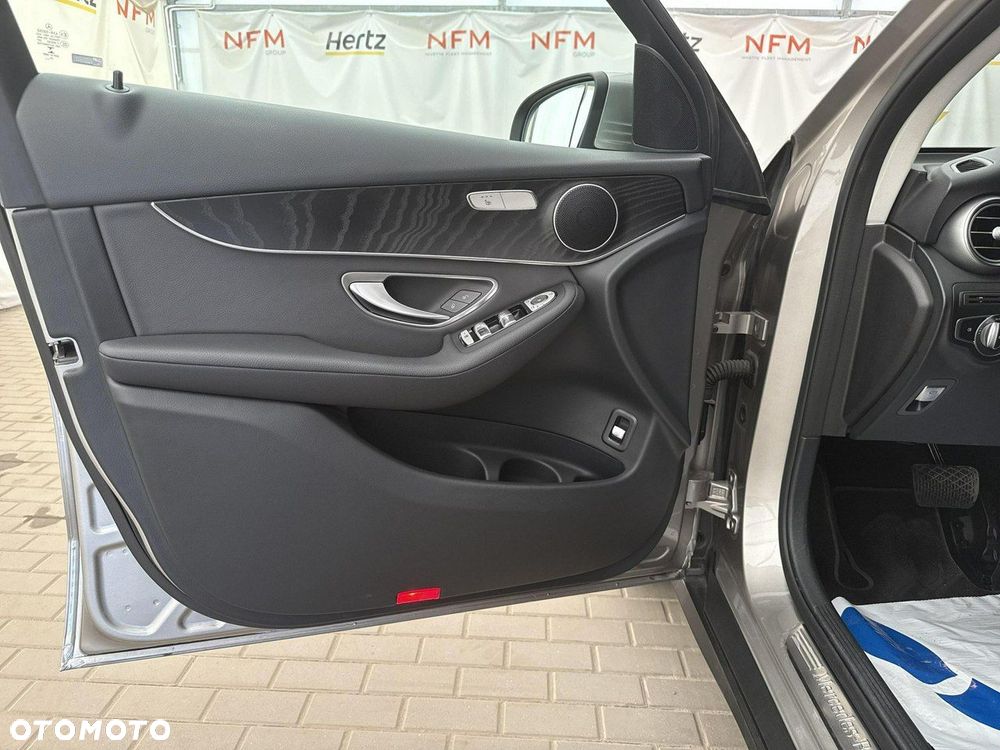 Mercedes-Benz GLC - 10