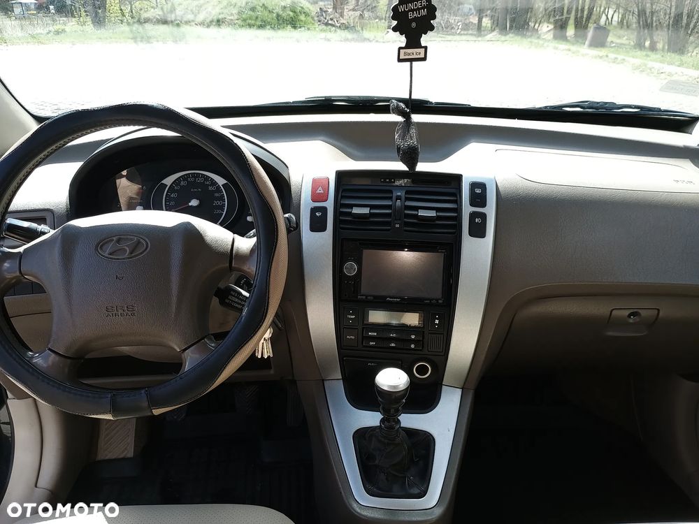 Hyundai Tucson 2.0 CRDi VGT 2WD GLS - 6